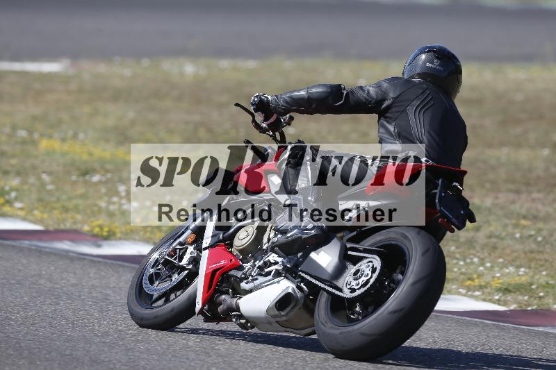 /36 08.08.2026  Pluess Motosport ADR/Freies Fahren/63